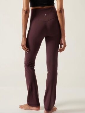 Athleta Elation Straight Leg Pant NWT MP